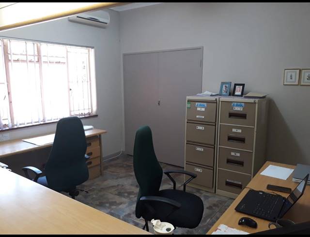 M² OFFICE FOR SALE IN NEWCASTLE CENTRAL